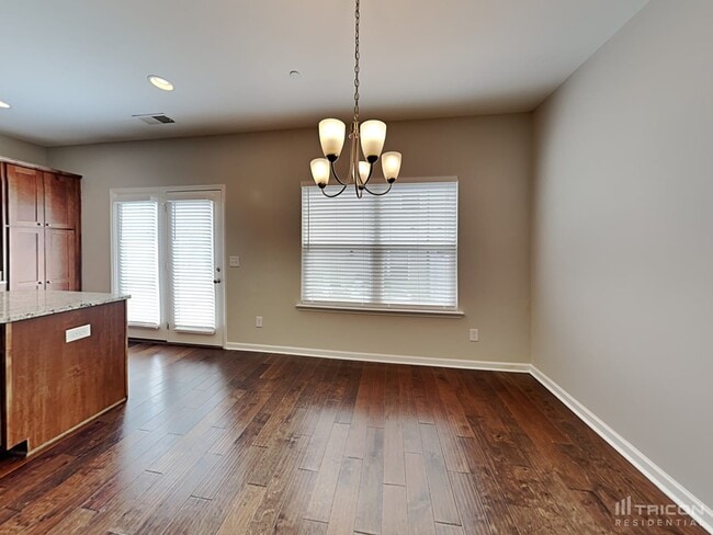 Building Photo - 205 Ashmere Ct