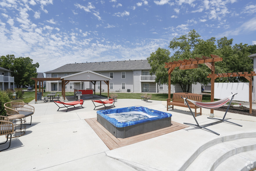 Commons Area - Stadium Walk Apartments