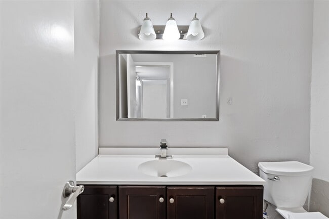 Building Photo - 4154 Belle Park Dr