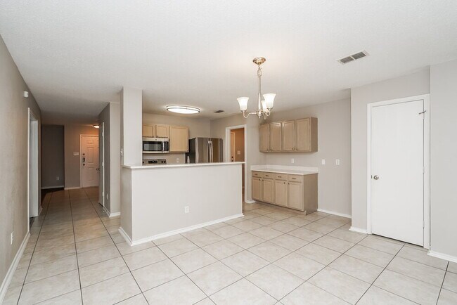 Building Photo - 1221 Cathey St