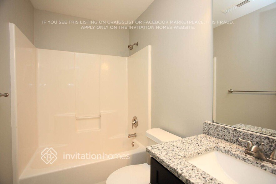 Building Photo - 3123 Hendricks Chapel Ln