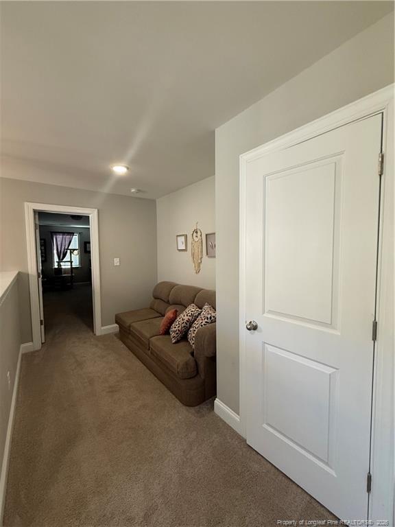 Building Photo - 150 Spruce Holw Cir