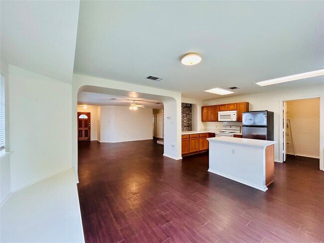 Building Photo - 1235 Deerhound Pl