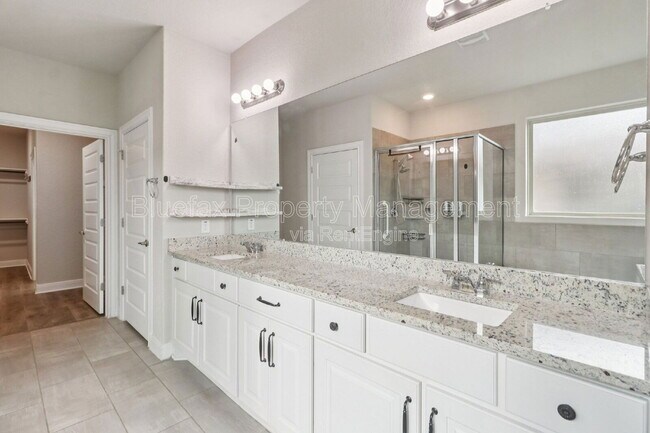 Building Photo - 9226 King Valley