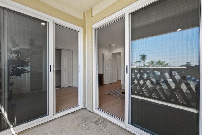 Building Photo - Showing Times: to schedule a viewing, please contact us