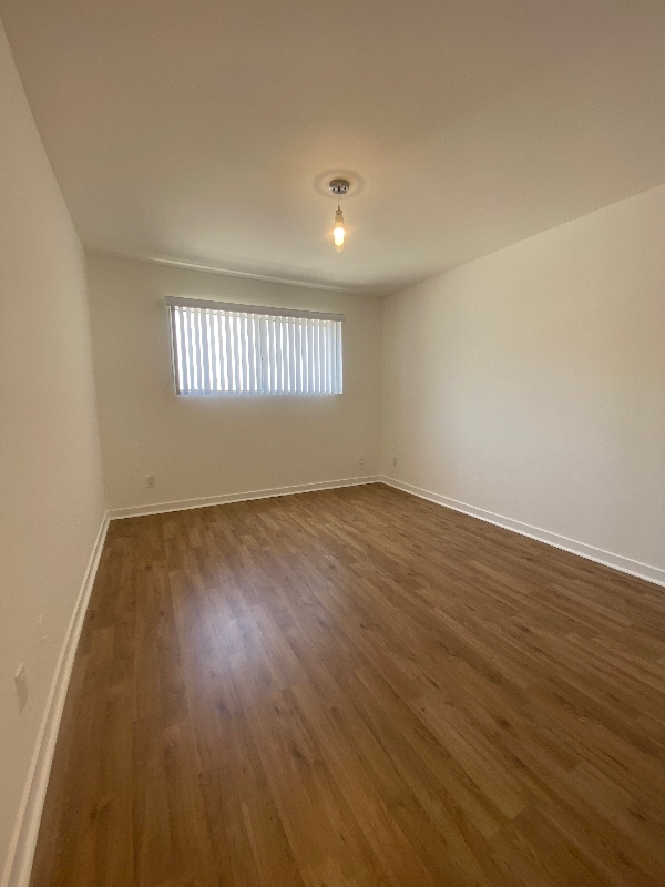 Building Photo - 1849 S Bentley Ave