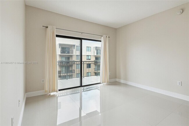 Building Photo - 3590 Coral Wy