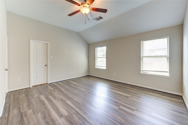 Building Photo - 4519 Apple Point Ln
