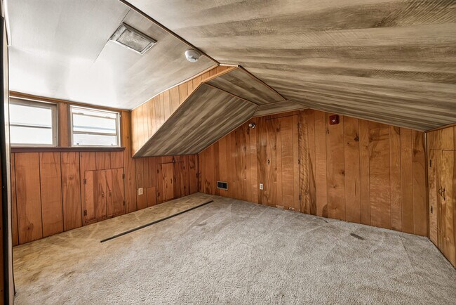 Building Photo - 606 Harper Rd