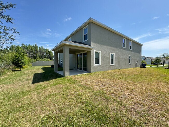 Building Photo - Available NOW!  Incredible, SPACIOUS 5 Bed...