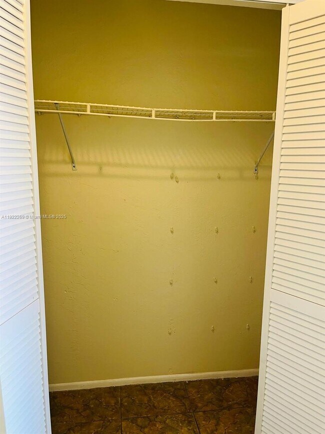 Building Photo - 7710 SW 10th St