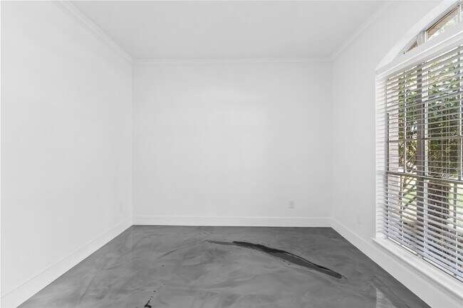 Building Photo - 7619 Omaha Dr