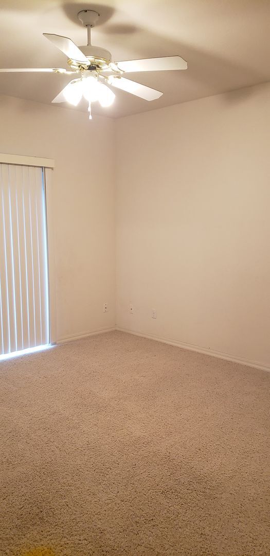 Building Photo - 18371deerhillroad.is4lease.com