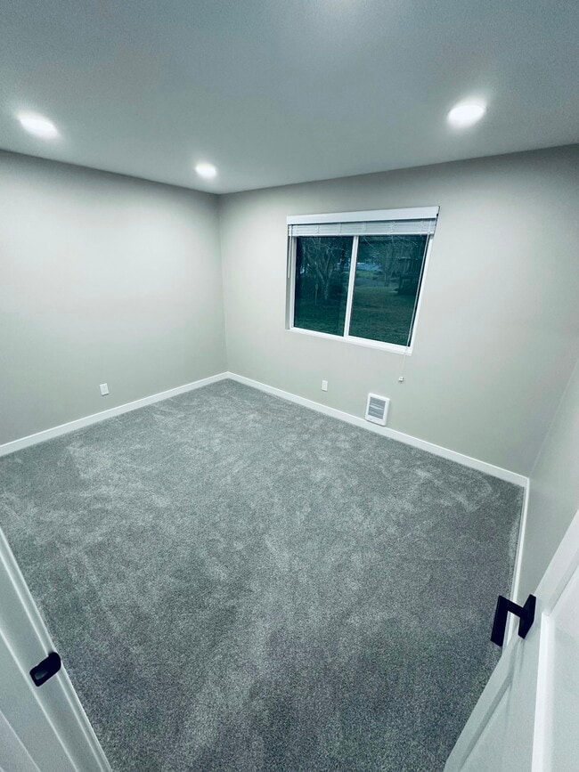 Building Photo - 2403 116th St SE