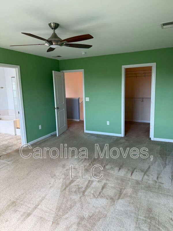 Building Photo - 123 Dunnsmore Dr