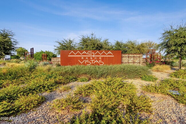 Building Photo - 13330 E Sunflower Ln