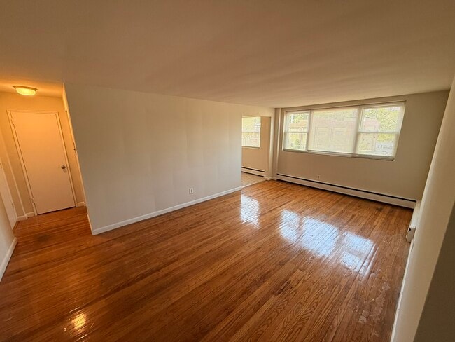 Building Photo - Butler Apartments