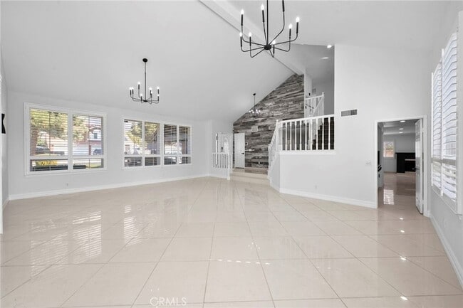 Building Photo - 1232 Meadow Ct