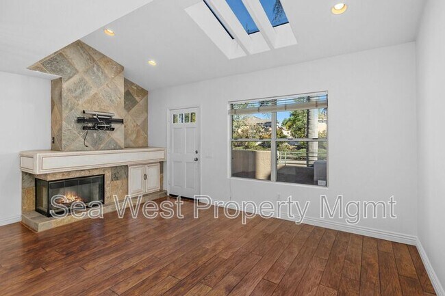 Building Photo - 12614 Carmel Country Rd