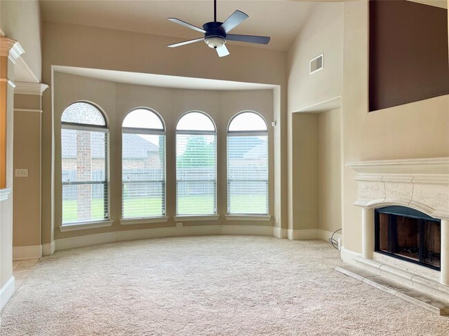 Building Photo - 8338 Sedona Ridge Dr
