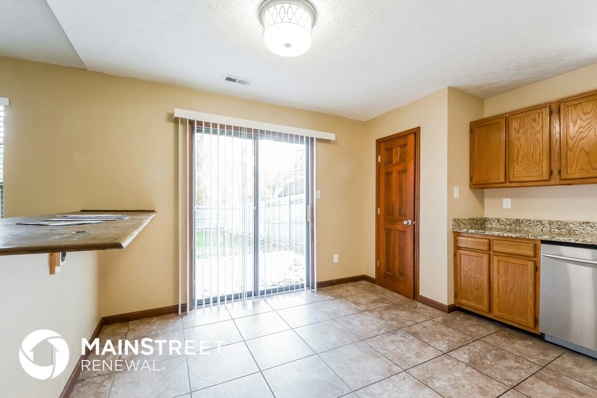 Building Photo - 809 Delray Dr