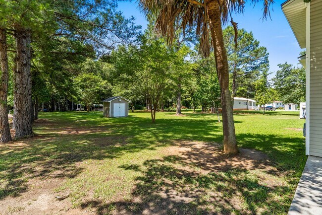 Building Photo - Charming Conway Loft Home – Quiet Country Living!