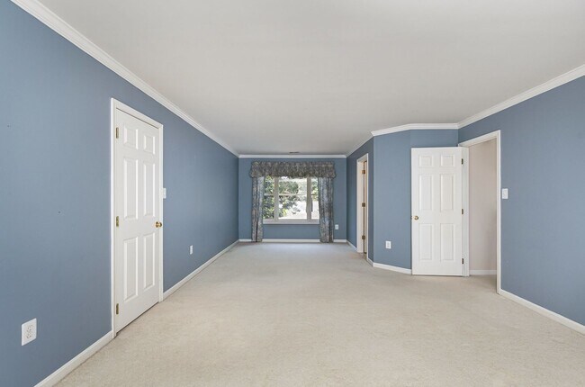 Building Photo - WATERFRONT RENTAL PROPERTY