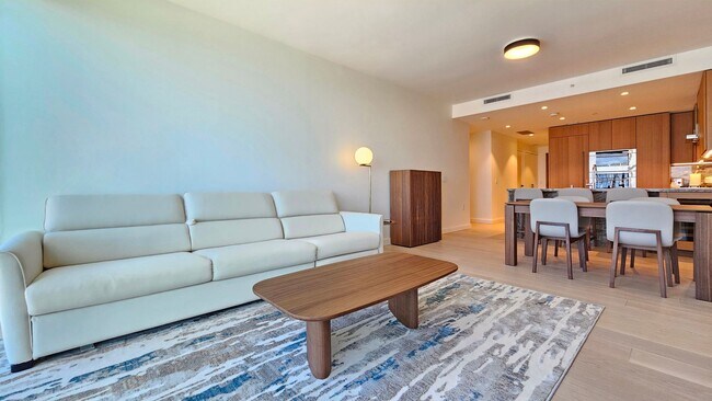 Building Photo - Victoria Place Furnished 1bdrm/1ba/1pkg