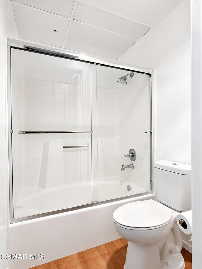 Building Photo - 620 S Gramercy Pl