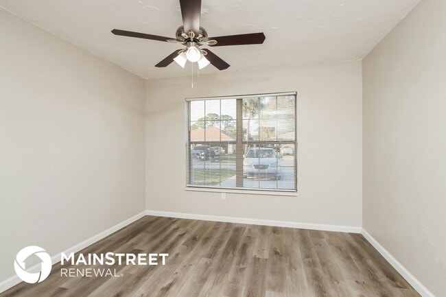 Building Photo - 674 Altamira St NW