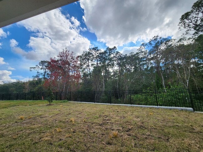 Building Photo - Beautiful Like New One Story Pine Glen Home with Solar Panels for Energy Efficiency & Three Car G...