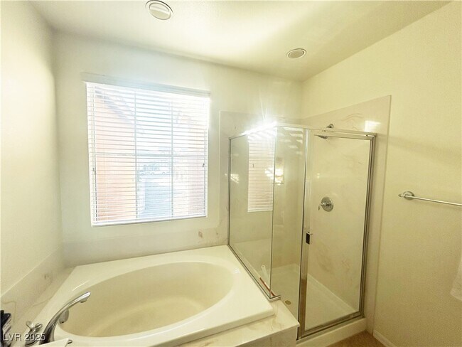 Building Photo - 11488 Belmont Lake Dr