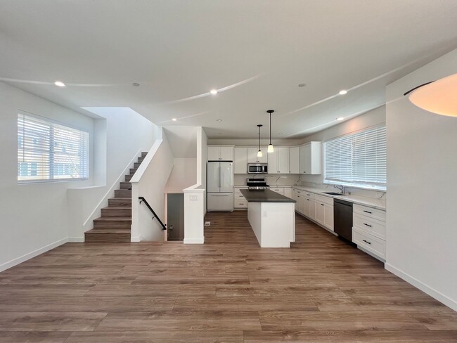 Primary Photo - Beautiful 3-bedroom 2.5 home in Prime Nort...
