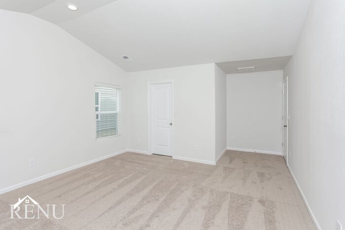 Building Photo - 234 Sundew Rd