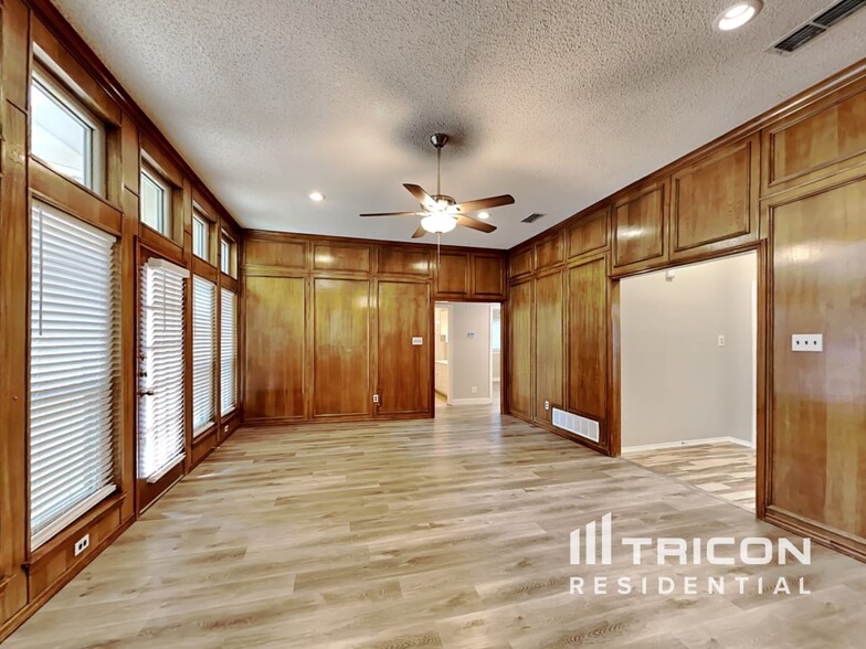 Building Photo - 2210 Diamond Point Dr