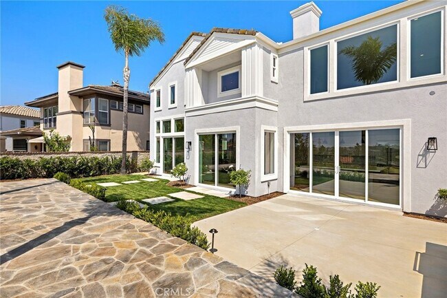 Building Photo - 22661 Sweet Meadow
