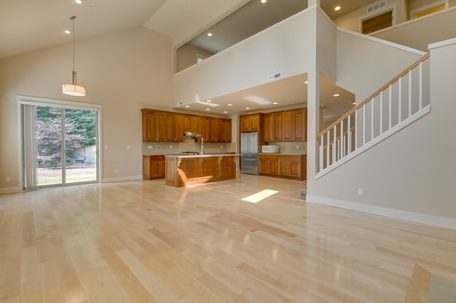 Building Photo - Beautiful & Spacious Kenmore Home for Rent!