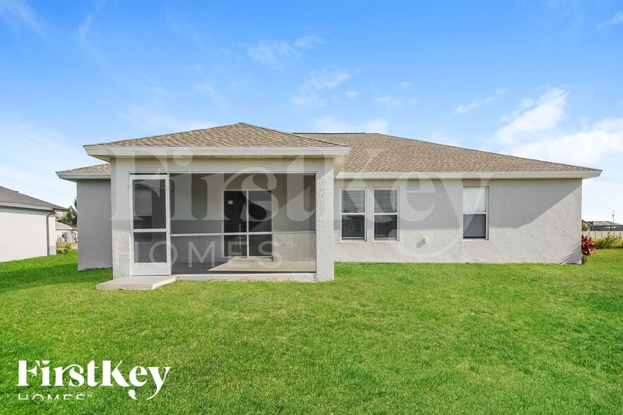 Building Photo - 2519 NW 7th St