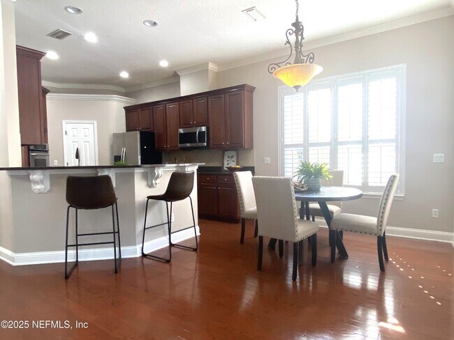 Building Photo - 1840 Rear Admiral Ln