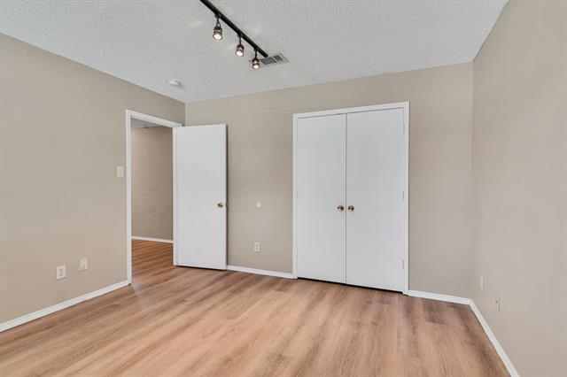 Building Photo - 2124 Blanco Ln