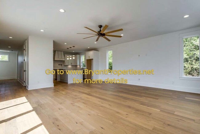 Building Photo - West Nashville - Custom Built 4-Bedroom 3....