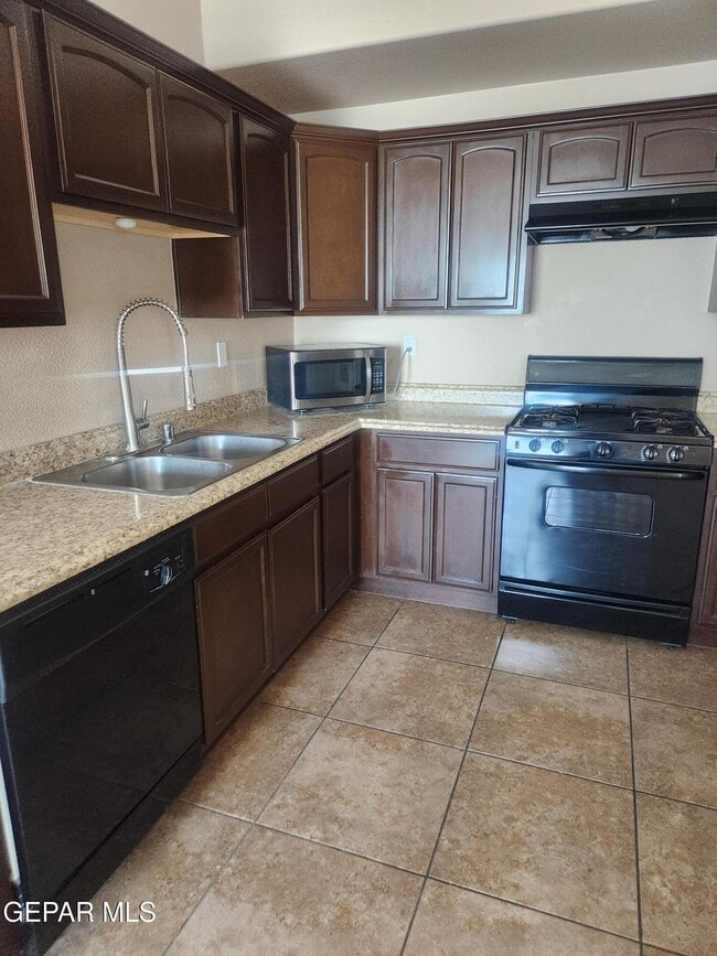 Building Photo - 14312 Pancho Gonzalez Ct