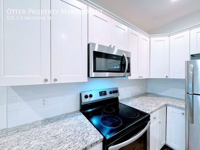 Building Photo - 521 S Conestoga St
