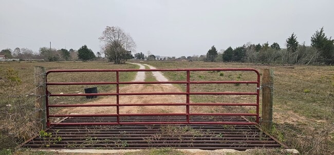 Building Photo - 2786 Old Columbus Rd N