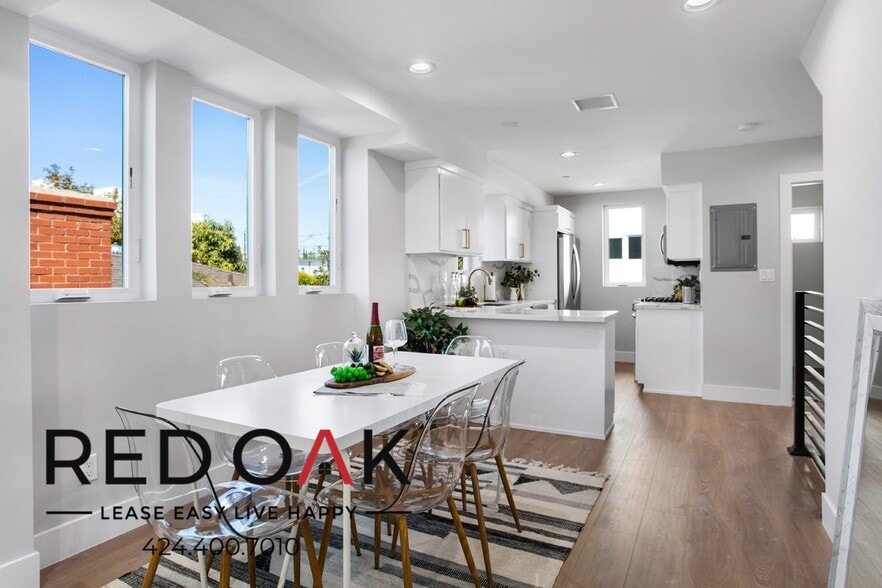 Building Photo - 4444 S Slauson Ave