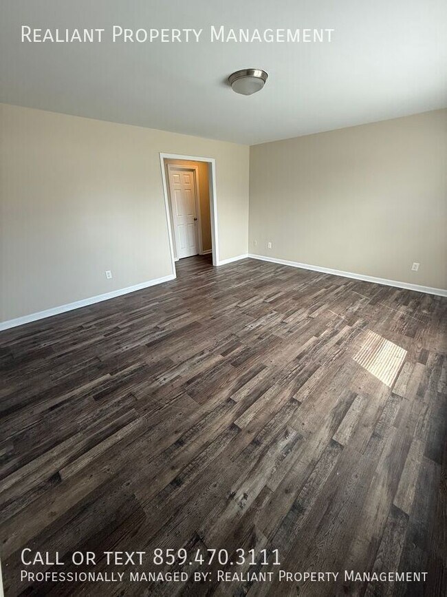 Building Photo - 108 E. Edgewood-