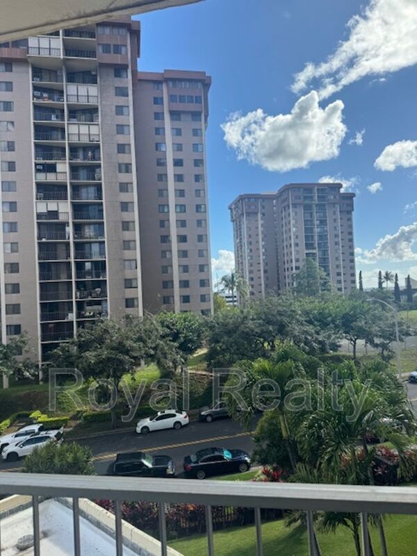 Building Photo - 98-450-450 Koauka Loop