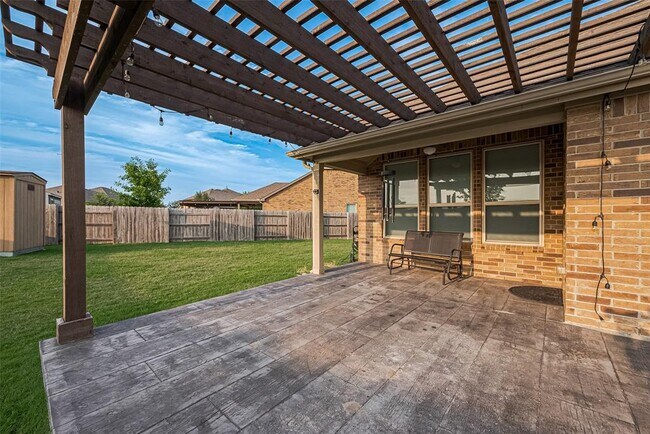 Building Photo - 6723 Widdenbrook Trace