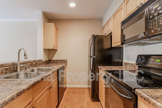 Building Photo - 408 Townes St