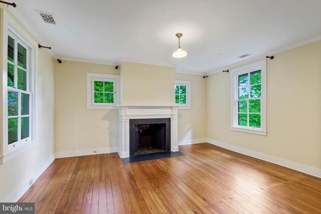 Building Photo - 1118 Greenspring Vly Rd